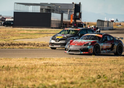Klino Car Center sustine ToMa Racing la prima cursa de anturanta de 12 ore din Romania s0001